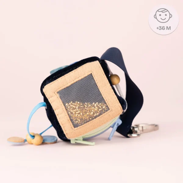 Jolly Designs | Calmi Cube Blavi- der Ruhige